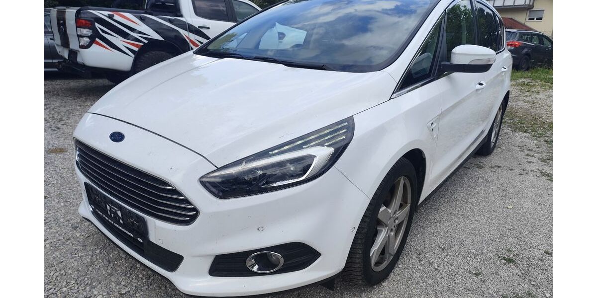 Ford S-Max 211.000 km 5.500 &euro; Freilassing 83395