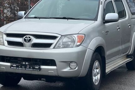 Toyota Hilux 134.562 km 12.999 &euro; Wuppertal 42389