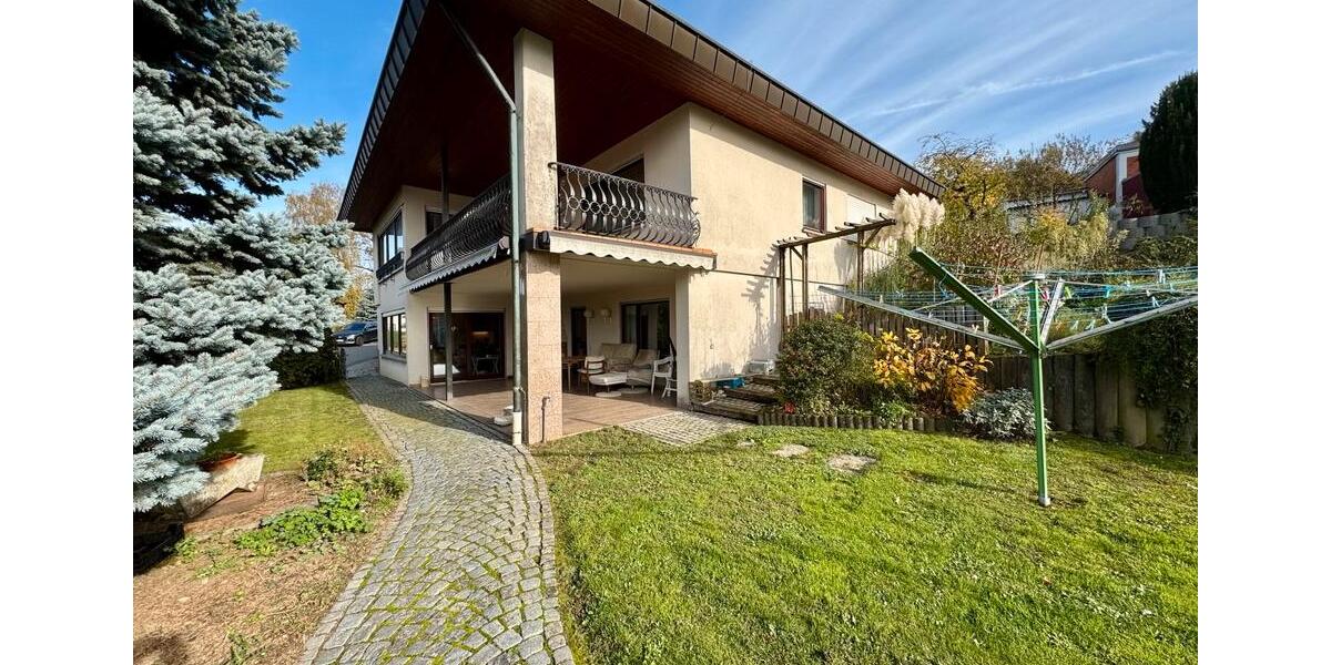 Herrschaftliches Einfamilienhaus mit großem Grundstück! 6 zimmer