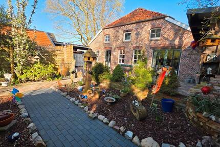 Haus Weener - 5 Zimmer, 255 m&sup2;, 418.000&euro; | Angebot:26889491