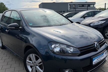 VW Golf 129.000 km 4.999 &euro; Weiden 92637