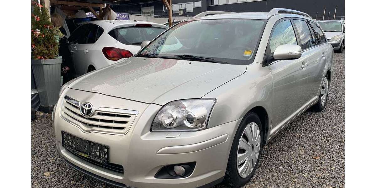 Toyota Avensis 247.420 km 2.650 &euro; Filderstadt Plattenhart 70794