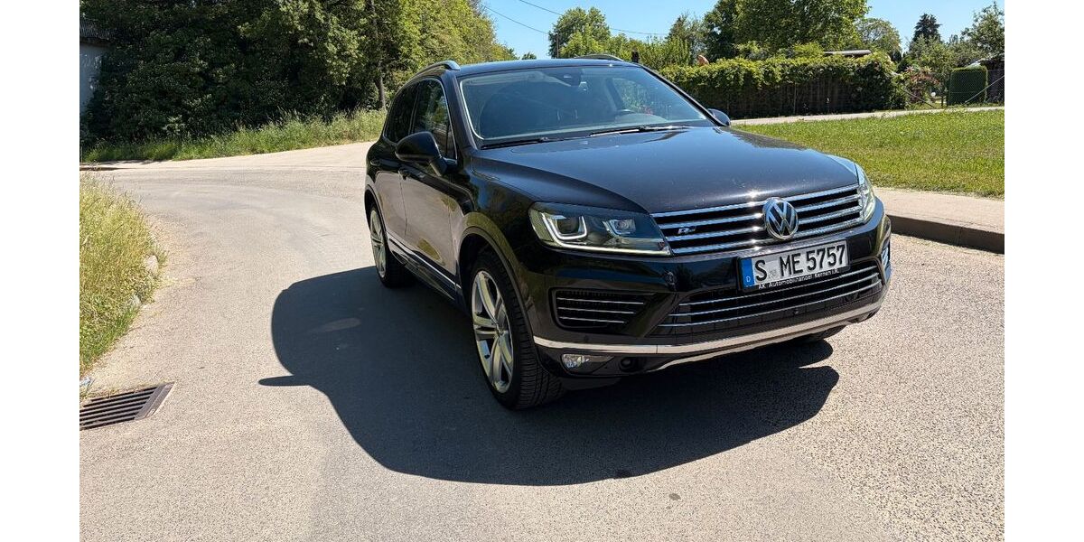 VW Touareg 153.114 km 17.995 &euro; stuttgart 70597