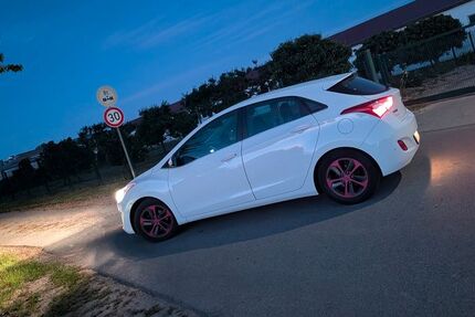 Hyundai i30 170.000 km 8.000 &euro; Greifswald 17489