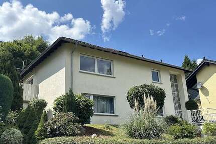 Haus zum Kaufen in Eppstein Ehlhalten 545.000 € 182.43 m² 5.5 zimmer