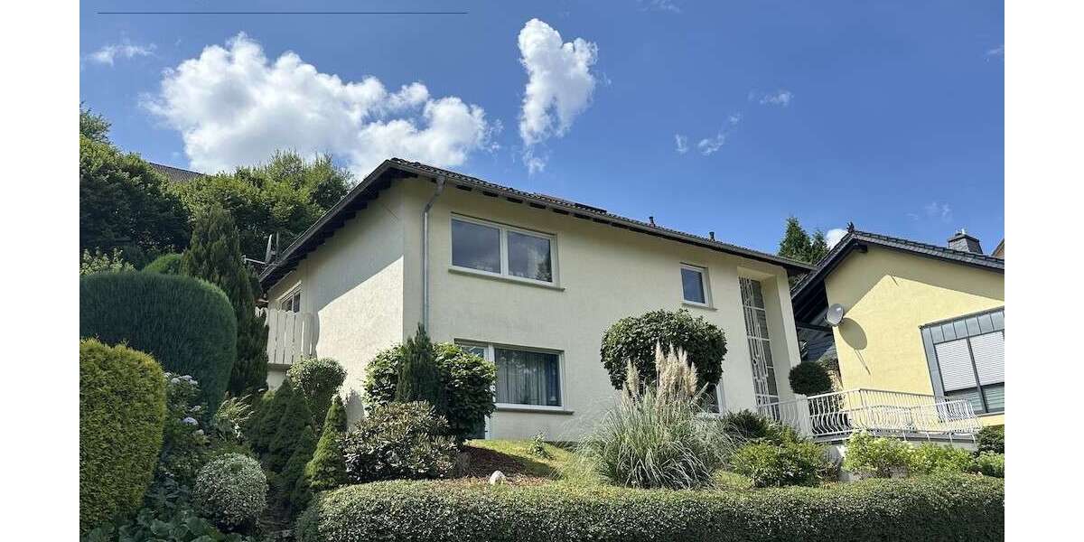 Haus zum Kaufen in Eppstein Ehlhalten 545.000 € 182.43 m² 5.5 zimmer