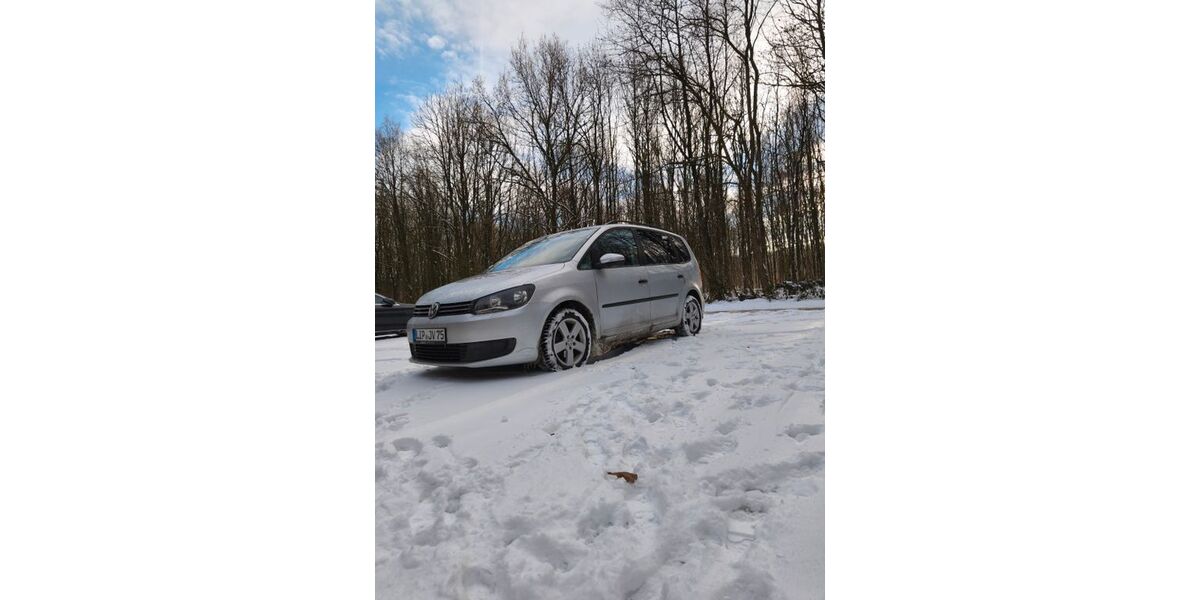 VW Touran 158.000 km 6.900 &euro; Lemgo 32657
