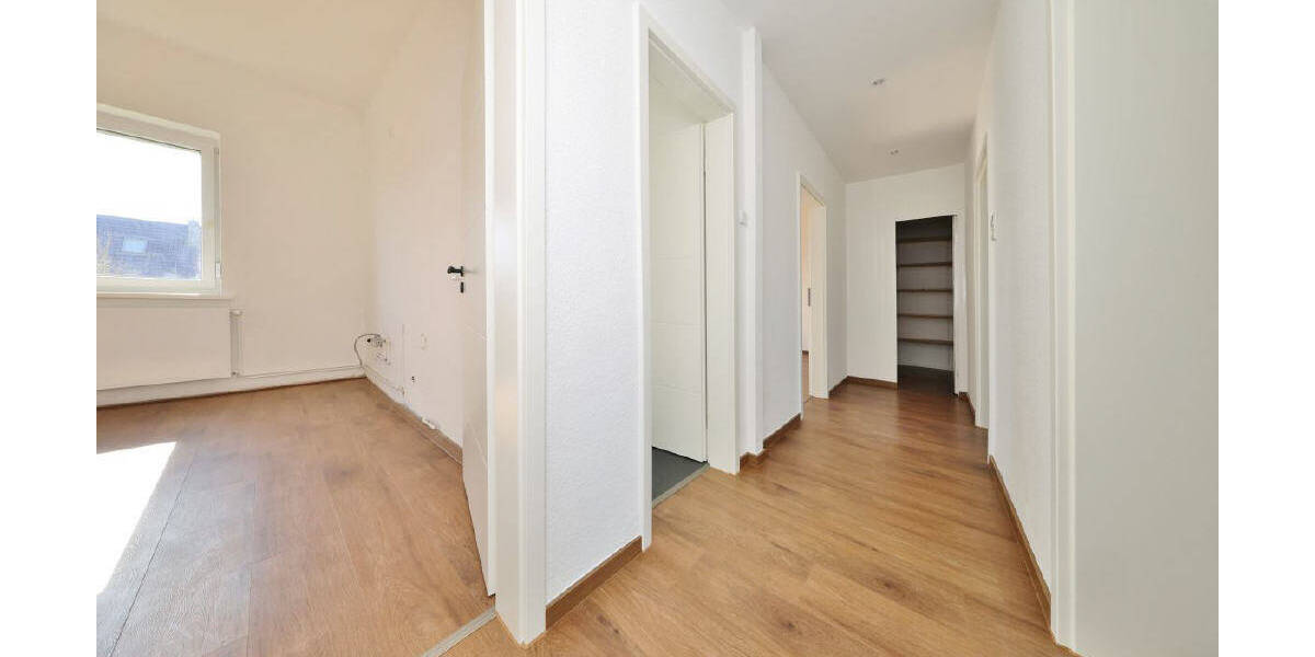 Etagenwohnung Sande - 3 Zimmer, 71 m&sup2;, 120.000&euro; | Angebot:26155830