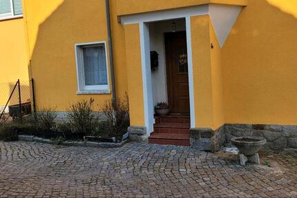 Wohnung Großröhrsdorf - 4 Zimmer, 110 m&sup2;, 920&euro; | Angebot:25406016