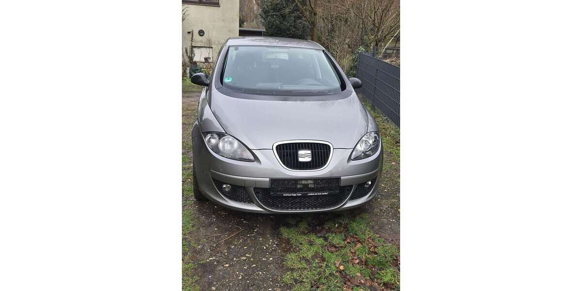 Seat Altea 169.000 km 2.600 &euro; Mülheim an der Ruhr 45468