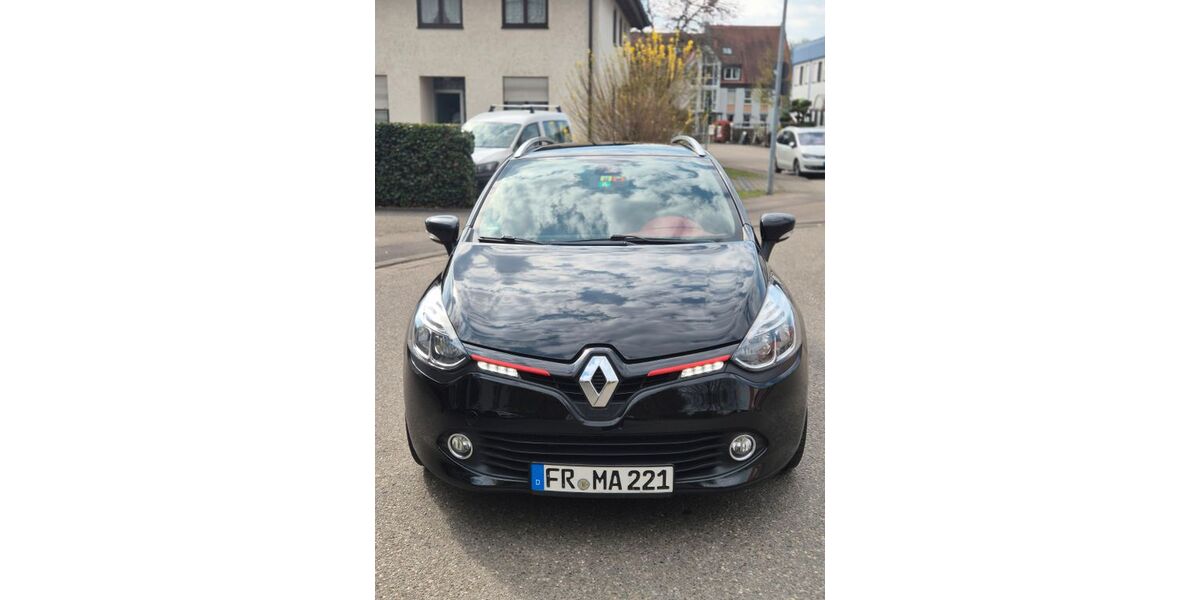 Renault Clio 153.100 km 8.000 &euro; Freiburg im Breisgau 79114