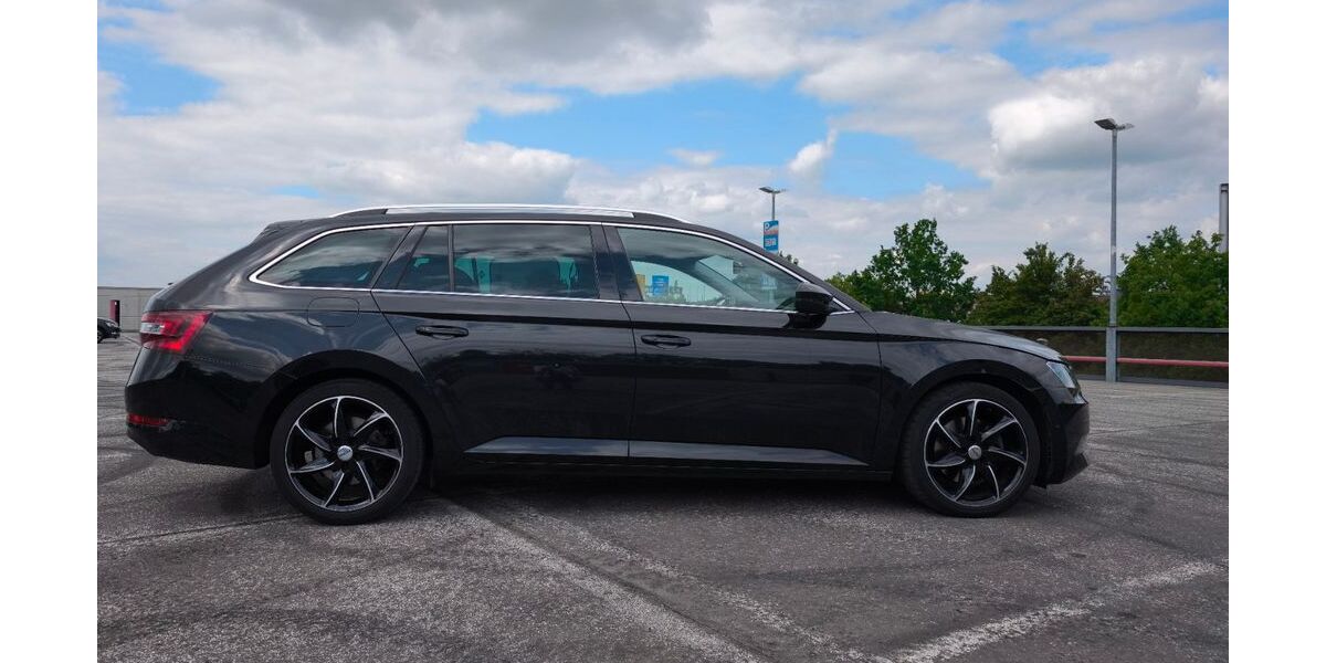 Skoda Superb 190.850 km 14.750 &euro; Garbsen 30823