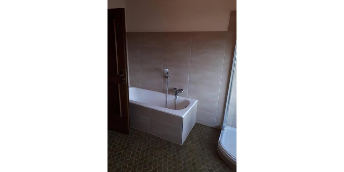 Einfamilienhaus Aßling - 8 Zimmer, 270 m&sup2;, 3.445&euro; | Angebot:25806117