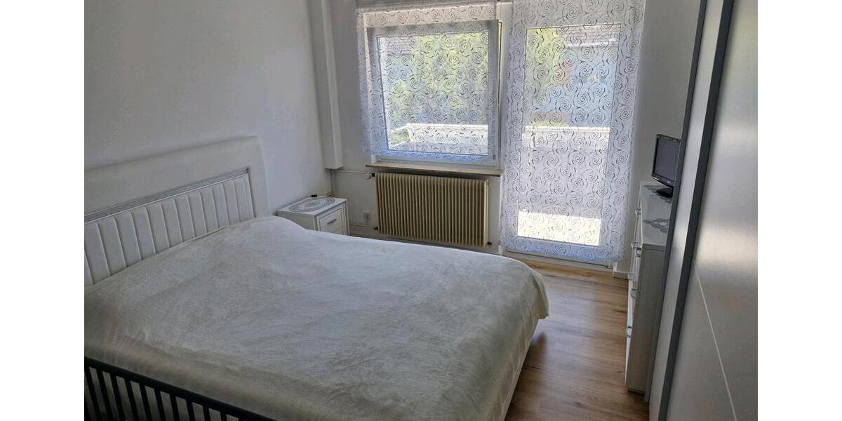 Reihenhaus Villingen-Schwenningen Schwenningen - 7.5 Zimmer, 118 m&sup2;, 370.000&euro; | Angebot:26961291