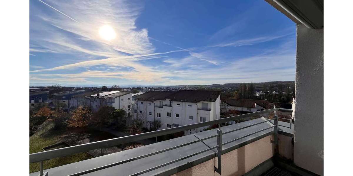 Etagenwohnung Herrenberg - 3.5 Zimmer, 104 m&sup2;, 1.390&euro; | Angebot:25438150