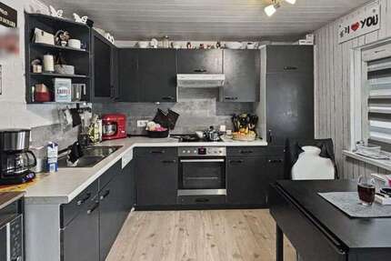 Haus Rodewisch - 5 Zimmer, 140 m&sup2;, 90.000&euro; | Angebot:27013454