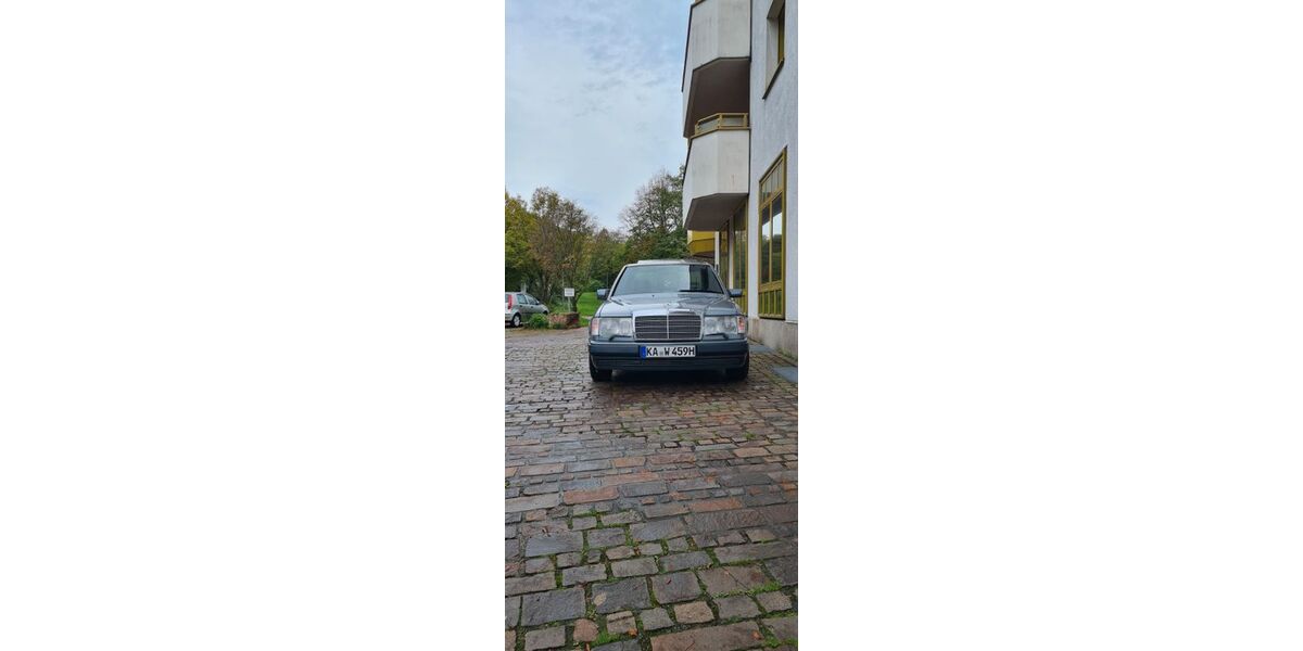 Mercedes-Benz E 300 232.000 km 15.000 &euro; Bad Schönborn 76669