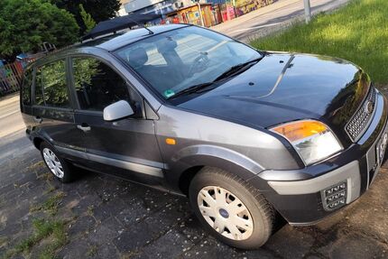 Ford Fusion 79.000 km 3.490 &euro; Grevenbroich 41517