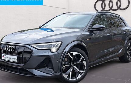 Audi e-tron 3.297 km 56.430 &euro; Kölln-Reisiek 25337