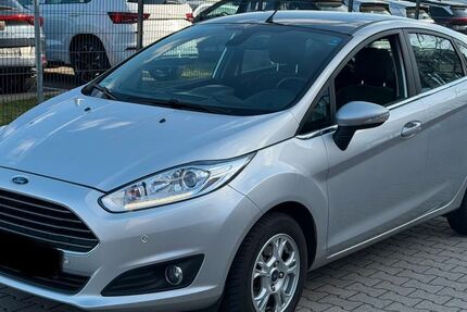 Ford Fiesta 160.000 km 4.500 &euro; Dietzenbach 63128