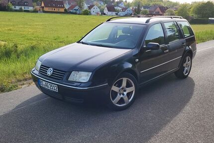 VW Bora 202.000 km 2.950 &euro; HÖCHSTADT 91315