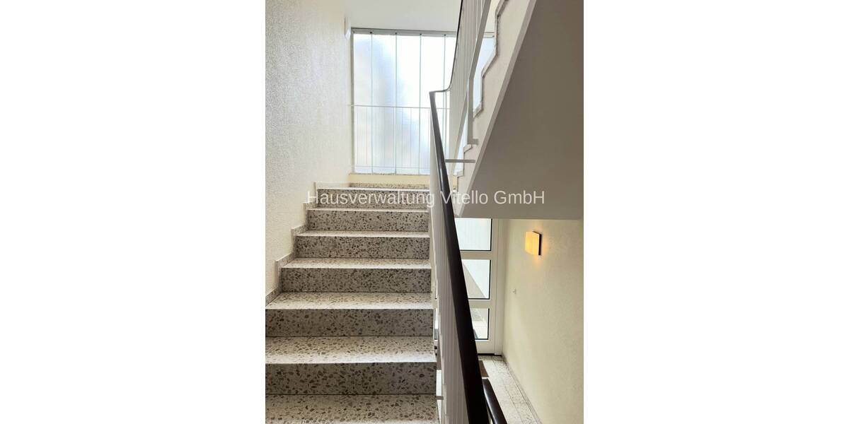 Etagenwohnung Saarbrücken / Eschberg Eschberg - 2 Zimmer, 42 m&sup2;, 580&euro; | Angebot:26882064
