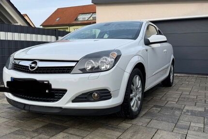 Opel Astra 160.517 km 2.999 &euro; Dresden 01097