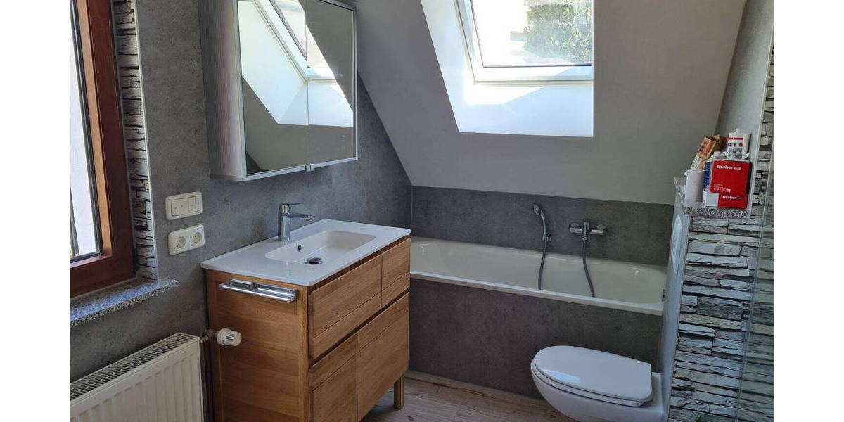 Einfamilienhaus Gelnhausen Hailer - 4 Zimmer, 180 m&sup2;, 2.250&euro; | Angebot:26870113