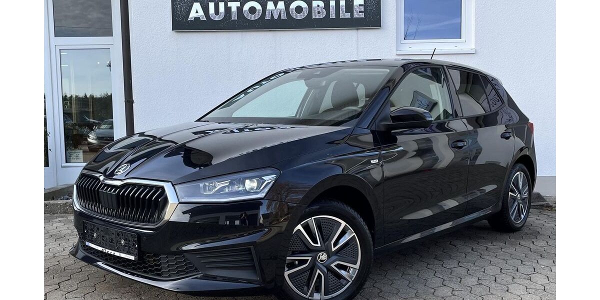 Skoda Fabia 23.800 km 17.979 &euro; Königsfeld 78126