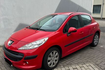Peugeot 207 145.000 km 3.000 &euro; Herborn 35745
