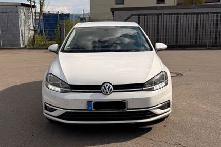 VW Golf 206.144 km 7.800 &euro; Nürnberg 90439