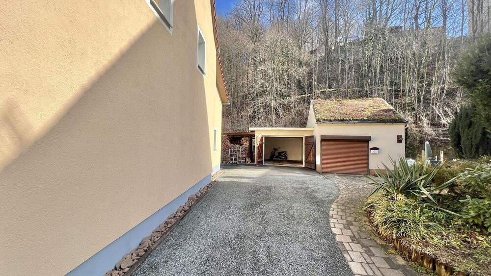 Mehrfamilienhaus, Wohnhaus Liebstadt - 5 Zimmer, 187 m&sup2;, 129.000&euro; | Angebot:25568501