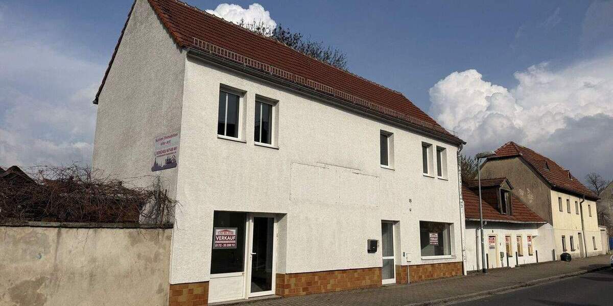 Mehrfamilienhaus, Wohnhaus Radeburg - 8 Zimmer, 100 m&sup2;, 189.000&euro; | Angebot:25929370