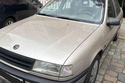 Opel Vectra 77.000 km 3.990 &euro; Berlin 13437