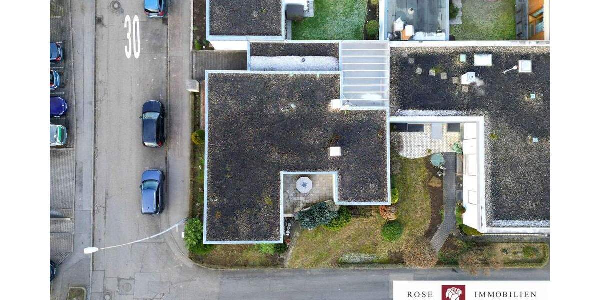 Bungalow Kernen im Remstal Rommelshausen - 4 Zimmer, 131 m&sup2;, 639.000&euro; | Angebot:25155447