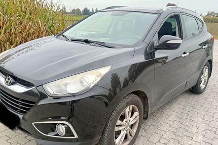 Hyundai ix35 180.000 km 7.490 € Hohenlinden bei München 85664