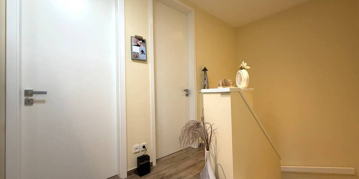 Reihenmittelhaus Bitterfeld-Wolfen Bitterfeld - 3 Zimmer, 95 m&sup2;, 320.000&euro; | Angebot:26435646