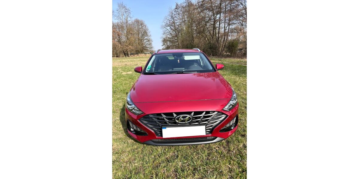 Hyundai i30 84.187 km 12.900 &euro; Reute 79276