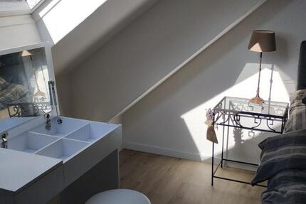 Möblierte Wohnung, 2,5 Zimmer, ca. 73 m², Mieten auf Zeit