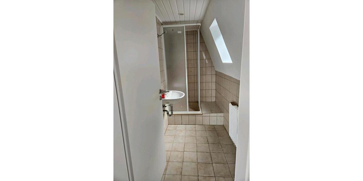 Dachgeschoßwohnung Jever - 2 Zimmer, 55 m&sup2;, 470&euro; | Angebot:26327322