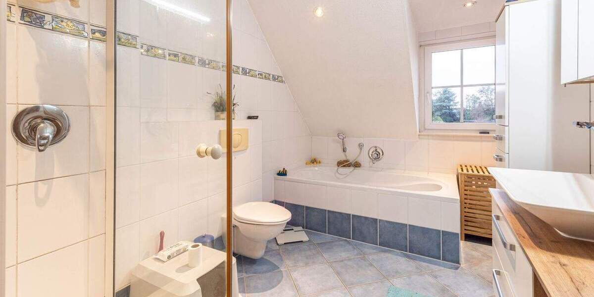 Reihenendhaus Stuhr Moordeich - 4 Zimmer, 127 m&sup2;, 385.000&euro; | Angebot:24423153