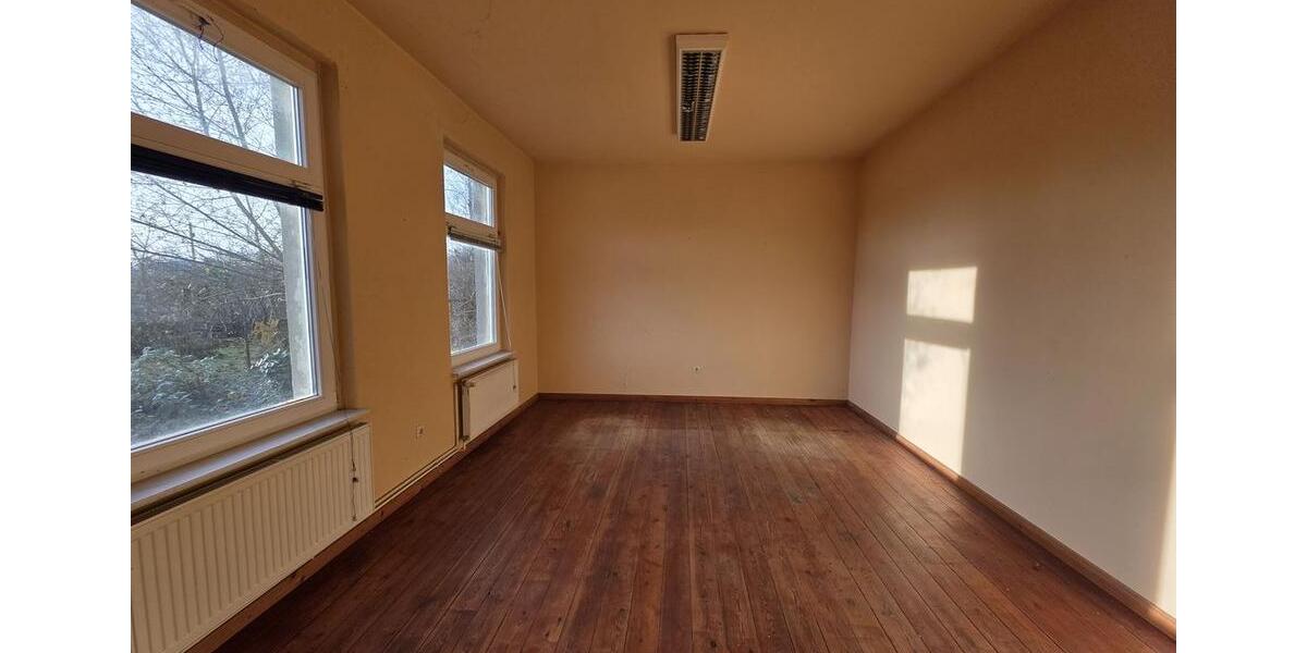 Mehrfamilienhaus, Wohnhaus Plau am See - 9 Zimmer, 230 m&sup2;, 150.000&euro; | Angebot:27209269
