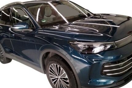 VW Tiguan 7.659 km 48.090 &euro; Mainburg 84048