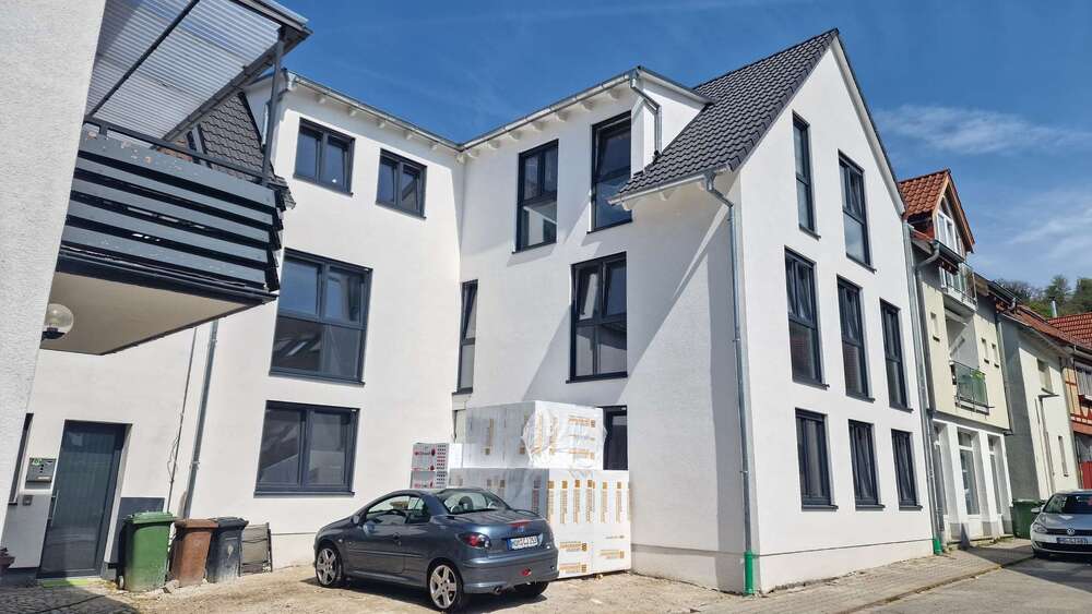 Etagenwohnung Weinheim Sulzbach - 3 Zimmer, 104 m&sup2;, 1.200&euro; | Angebot:25646560