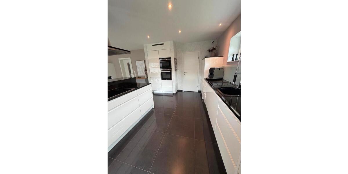 Einfamilienhaus Harrislee - 8 Zimmer, 204 m&sup2;, 899.000&euro; | Angebot:27146919