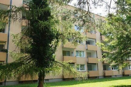 Sonnige 3 Zimmer-Wohnung mit Balkon 3 zimmer