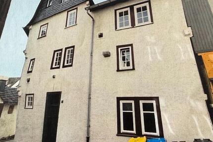 Haus Herborn - 5 Zimmer, 121 m&sup2;, 129.000&euro; | Angebot:26857845