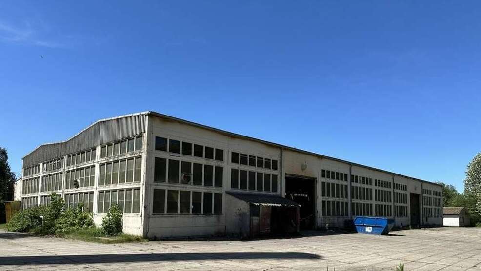 Halle in Groß Plasten 990.000 € 2821 m²
