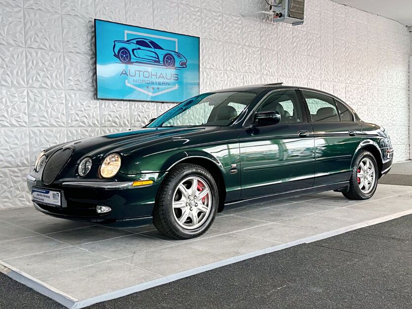 Jaguar S-Type 128.000 km 7.999 € Stapelfeld 22145