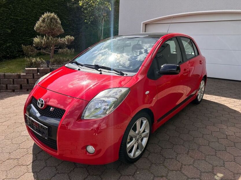 Yaris